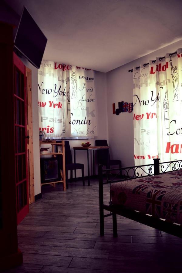 Amici Holiday B&B Di Bielak Aneta Izabela Vezzano Ligure Dış mekan fotoğraf